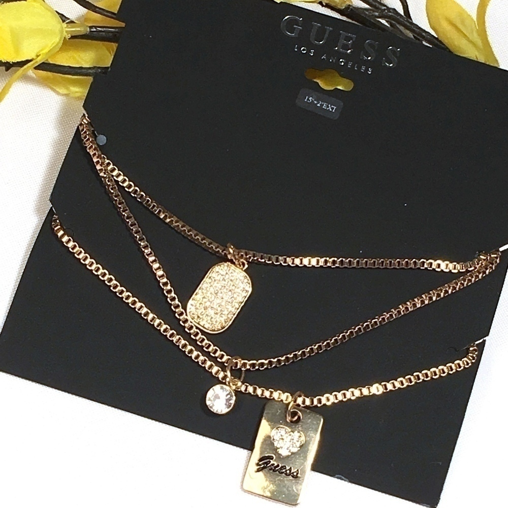 𝅺3/$29! GUESS Layered Necklace Gold Tones